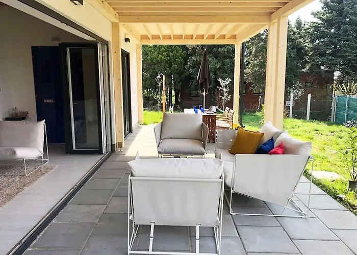 Art House - * Révfülöp